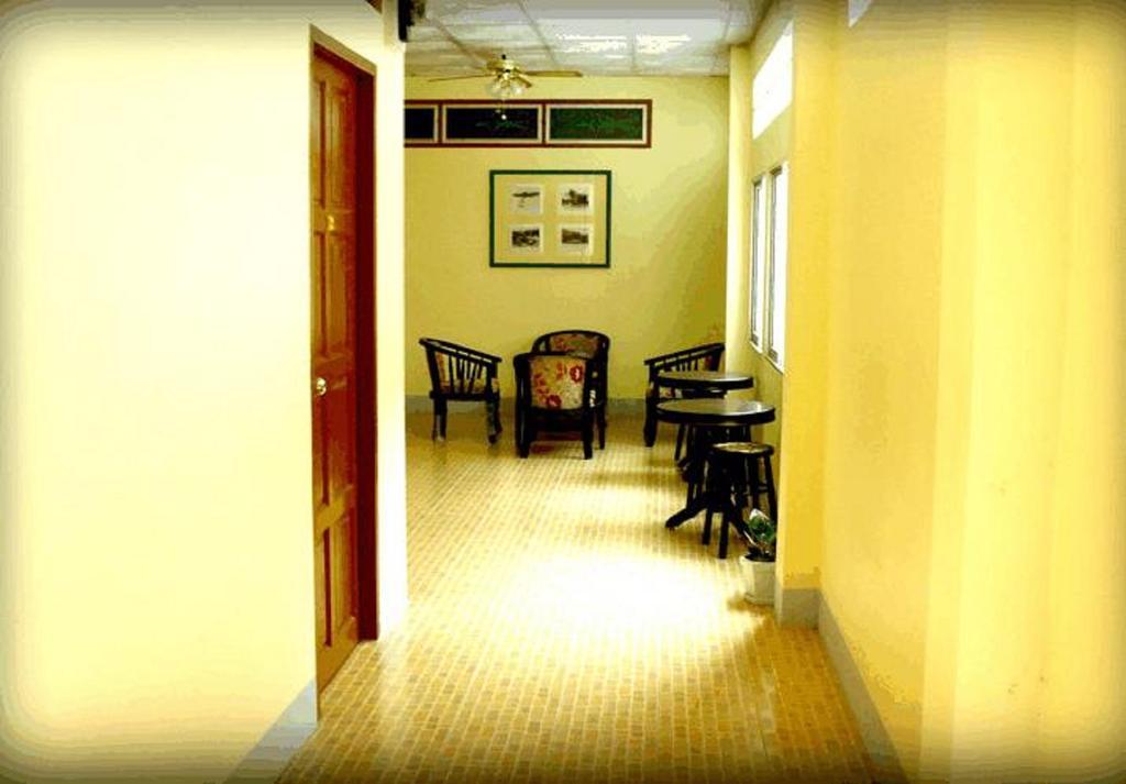 D'S Corner & Guesthouse Phuket Exterior photo