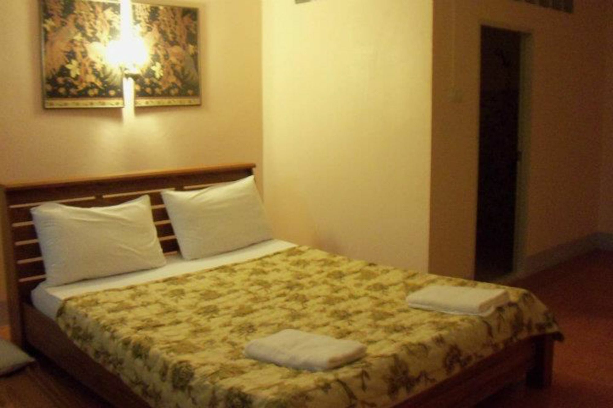 D'S Corner & Guesthouse Phuket Exterior photo