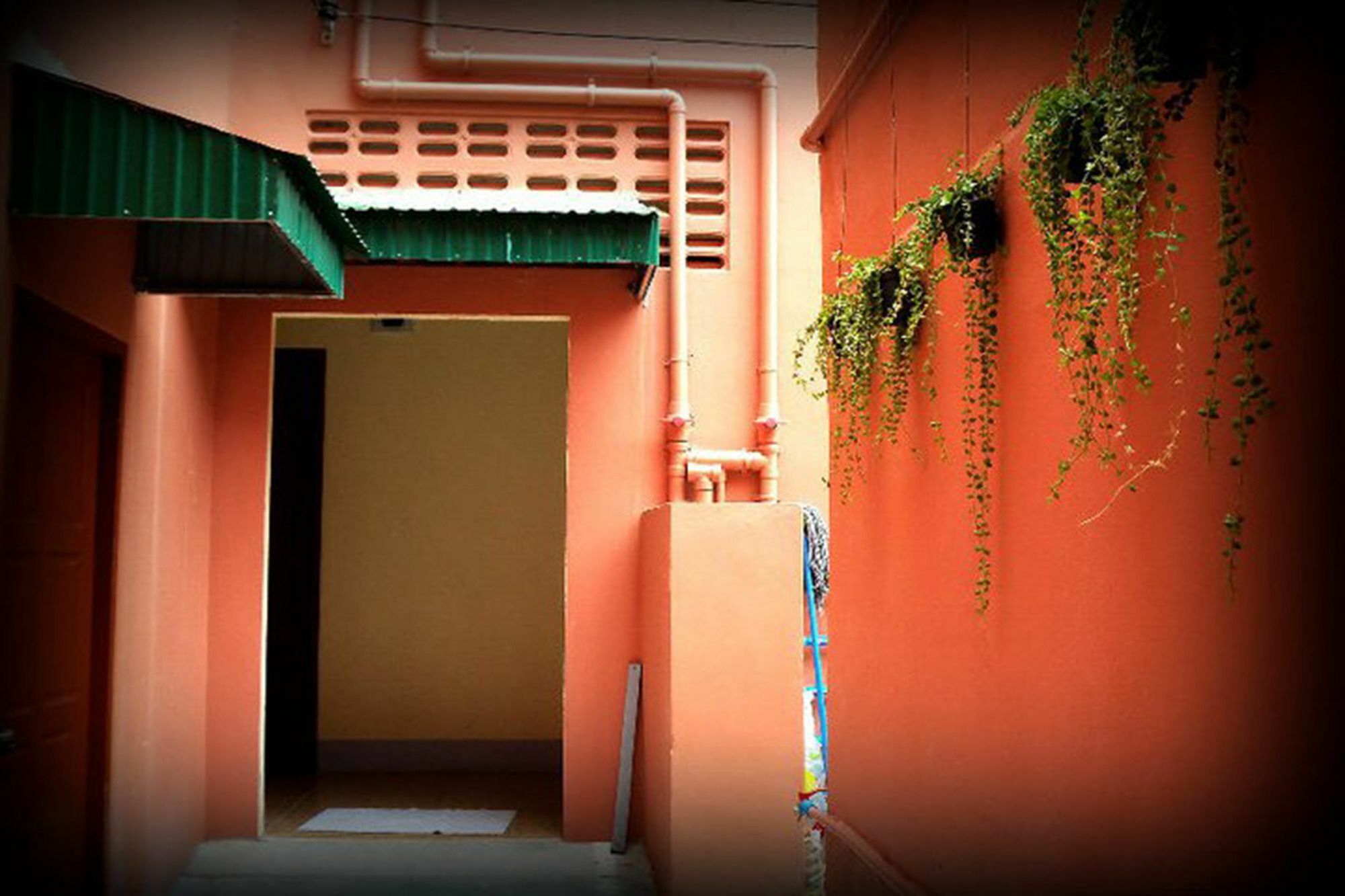 D'S Corner & Guesthouse Phuket Exterior photo