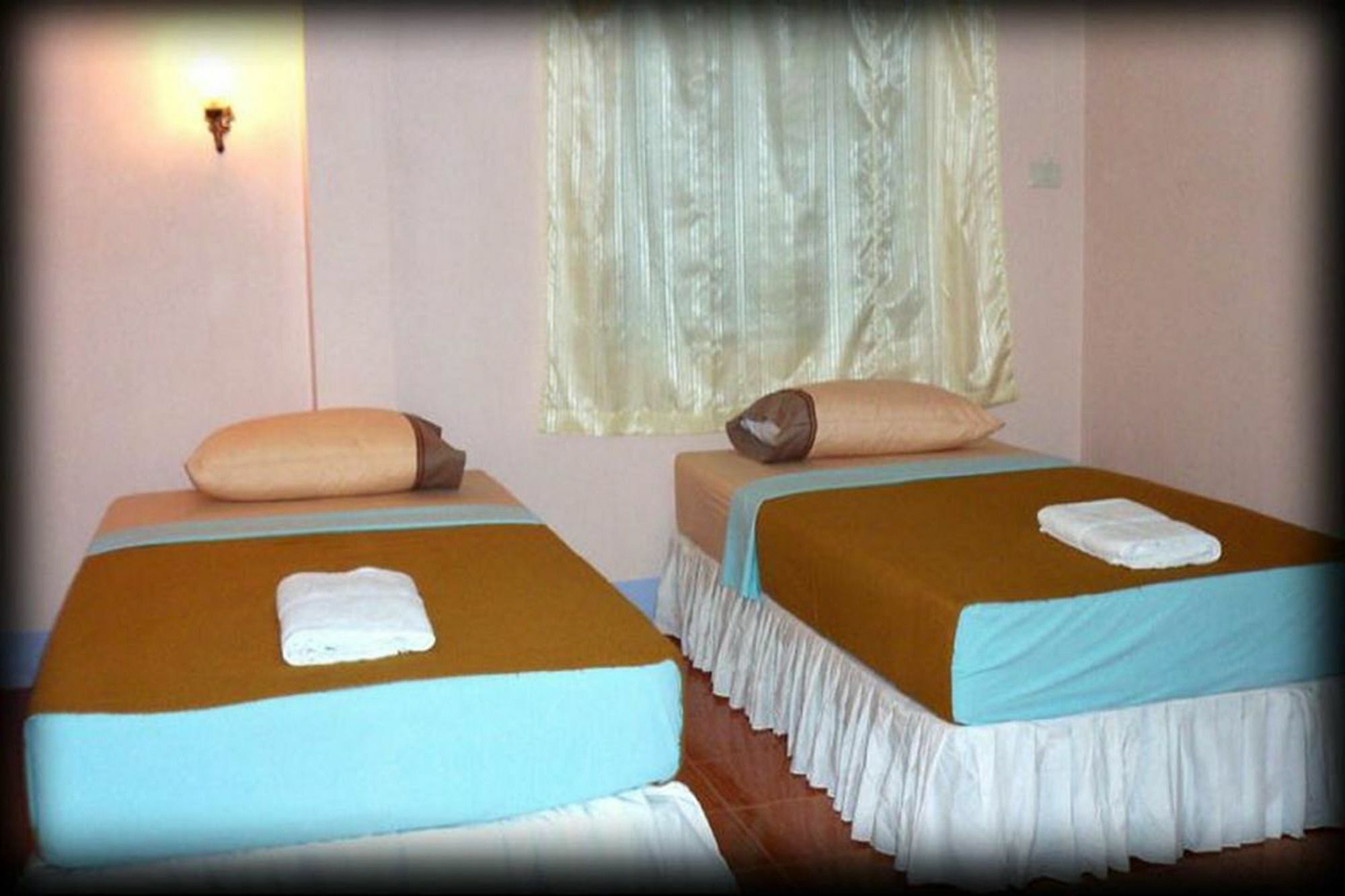 D'S Corner & Guesthouse Phuket Exterior photo